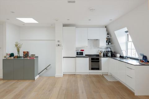 2 bedroom flat for sale, Inverness Terrace, London, W2