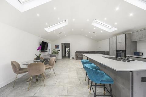 60a Hill Road, Oakley, Basingstoke, RG23 7JJ