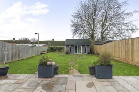 60a Hill Road, Oakley, Basingstoke, RG23 7JJ