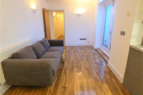 1 bedroom flat to rent, Wick Road, London E9