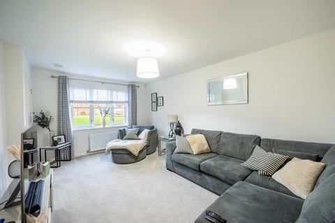 3 bedroom terraced house for sale, Whitecraigs Gardens, Hamilton