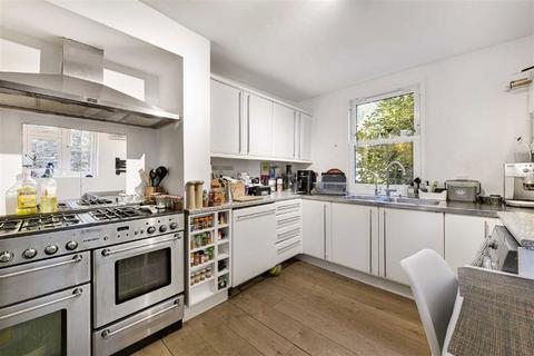 1 bedroom flat for sale, Embleton Road, London SE13