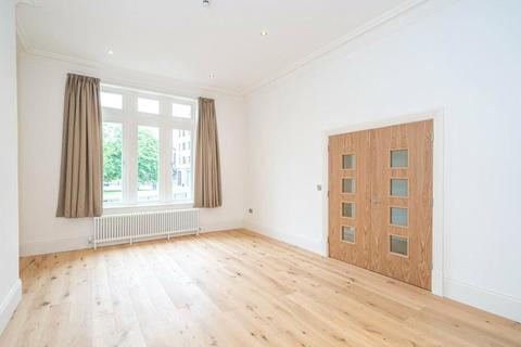 3 bedroom apartment to rent, East Churchfield Road, Acton, London, W3