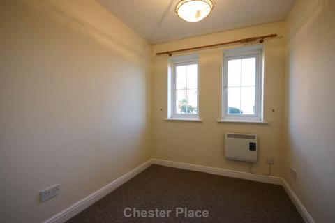 2 bedroom apartment to rent, Heathcote Close, Chester CH2