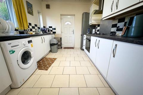 2 Emerson Crescent, Sheffield, S5 7ST