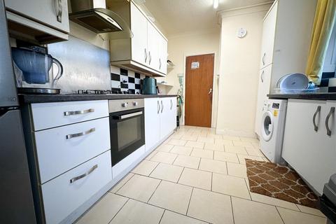 2 Emerson Crescent, Sheffield, S5 7ST