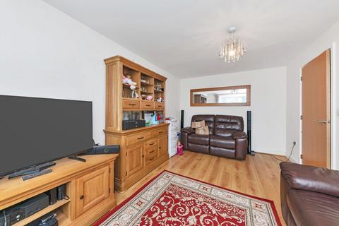 undefined, Tynan Close, Royston SG8