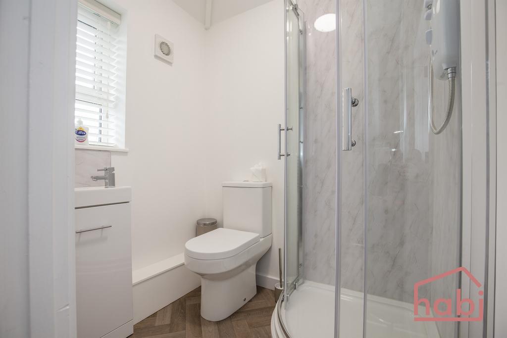 Shower Room 2