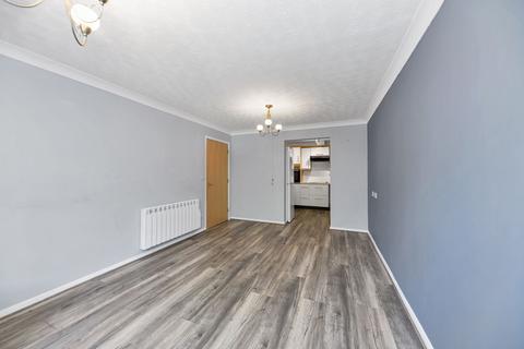 1 bedroom retirement property for sale, Collingwood Court, Royston SG8