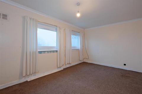 3 Calder Crescent, Glassford, Strathaven, ML10 6TN