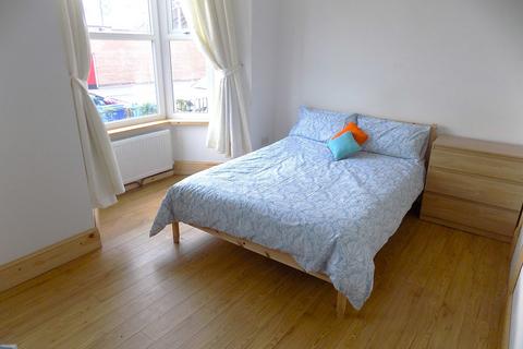 5 bedroom house share to rent, Shoreham Street, Sheffield S2