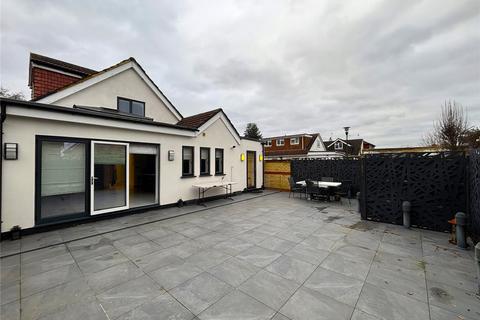 4 bedroom detached house to rent, Feltham Hill Road, Surrey TW15