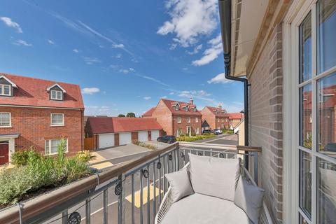 2 bedroom apartment for sale, Clover Way, Royston SG8