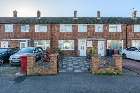 2 bedroom terraced house for sale, Perryman Way, Slough, Berkshire, SL2