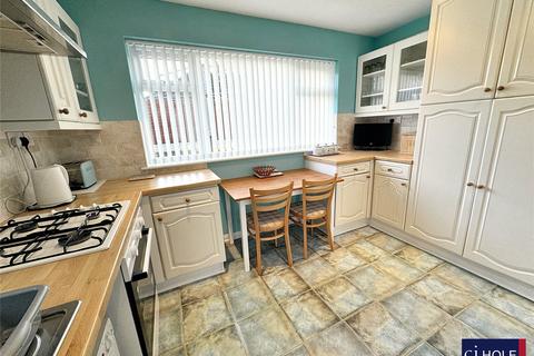 3 bedroom bungalow for sale, Horsbere Road, Hucclecote, Gloucester, GL3