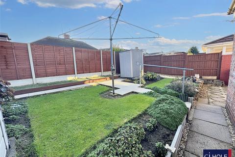 3 bedroom bungalow for sale, Horsbere Road, Hucclecote, Gloucester, GL3