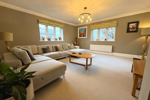 3 bedroom ground floor flat for sale, Lowes Rise, Stunning Executive Apartment, DH1