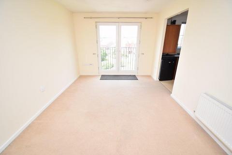 2 bedroom apartment to rent, Moorcroft, Ossett WF5