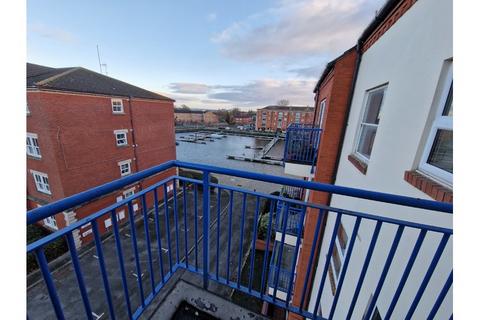 2 bedroom flat to rent, Grenville Court, Bridgwater TA6