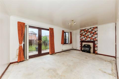 3 bedroom semi-detached house for sale, Sandhurst Avenue, Wistaston, Crewe, Cheshire, CW2