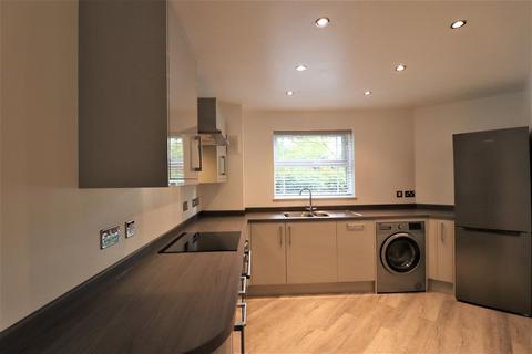 2 bedroom apartment to rent, Tudor Coppice, Solihull B91