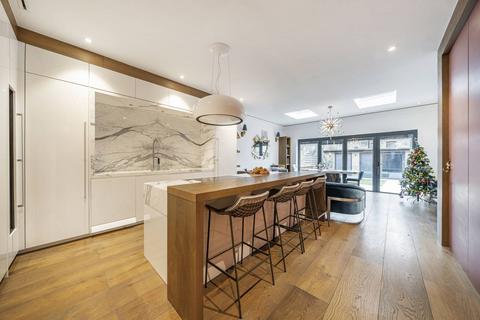 12 Hereford Road, London, W5 4SE
