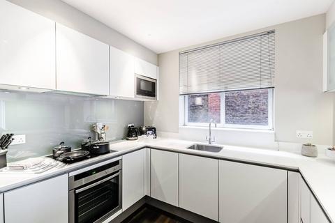 2 bedroom flat to rent, Green Street, Mayfair, London, W1K