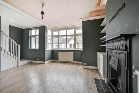 2 bedroom flat to rent, Clarendon Road, Colliers Wood, London, SW19