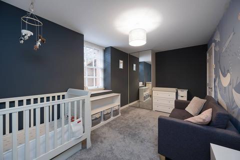 2 bedroom flat for sale, East Arbour Street, Stepney, London, E1