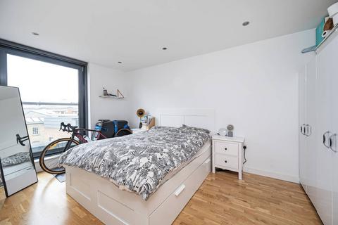 1 bedroom flat for sale, Hackney Road, Columbia Road, London, E2