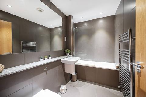 1 bedroom flat for sale, Hackney Road, Columbia Road, London, E2