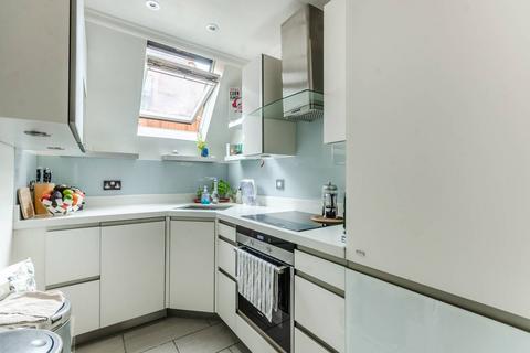 1 bedroom flat to rent, Maiden Lane, Covent Garden, London, WC2E