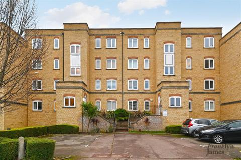 Ferguson Close, London, E14