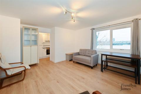 2 bedroom apartment to rent, Ferguson Close, London, E14