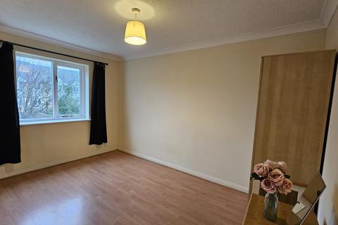 2 bedroom apartment to rent, Bermondsey SE16