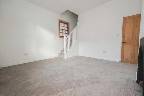 2 bedroom terraced house for sale, Mill Road, Lincoln