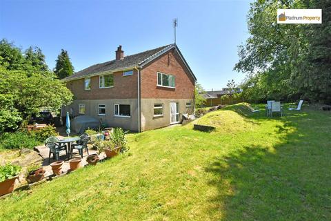 5 bedroom detached house for sale, Birkholme Drive, Stoke-On-Trent ST3