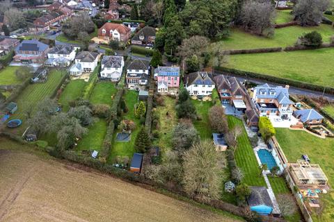 4 bedroom detached house for sale, Holmer Green,  Buckinghamshire,  HP15