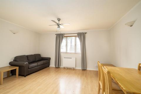 1 bedroom apartment to rent, Grosvenor Road, Wanstead