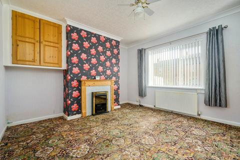 2 bedroom terraced house for sale, Hammond Crescent, Drighlington