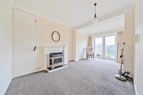 3 bedroom semi-detached house for sale, Poulders Gardens, Sandwich CT13