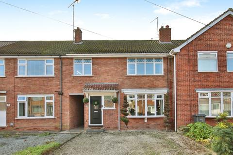 3 bedroom terraced house for sale, Stornaway Square, Hull, East Riding Of Yorkshire, HU8 9LJ