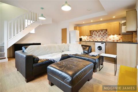 2 bedroom detached house for sale, Connaught Road, Roath, Cardiff