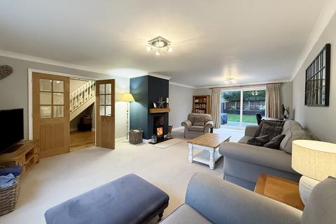 3 bedroom detached house for sale, Harvesters Way, Ipswich IP5