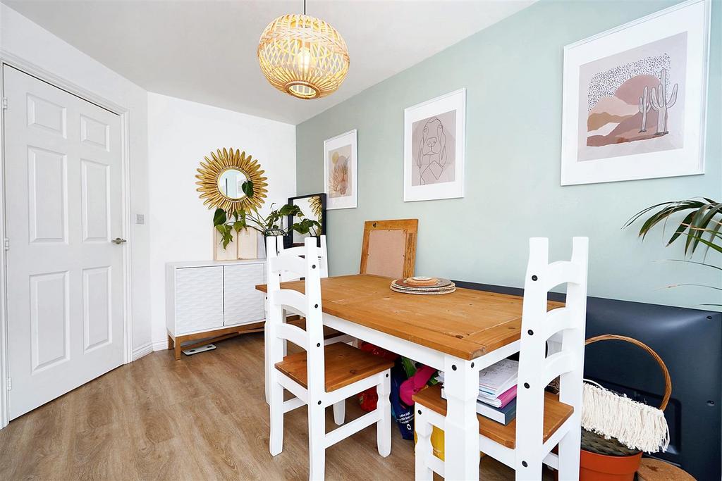 Dining Room 1.jpeg