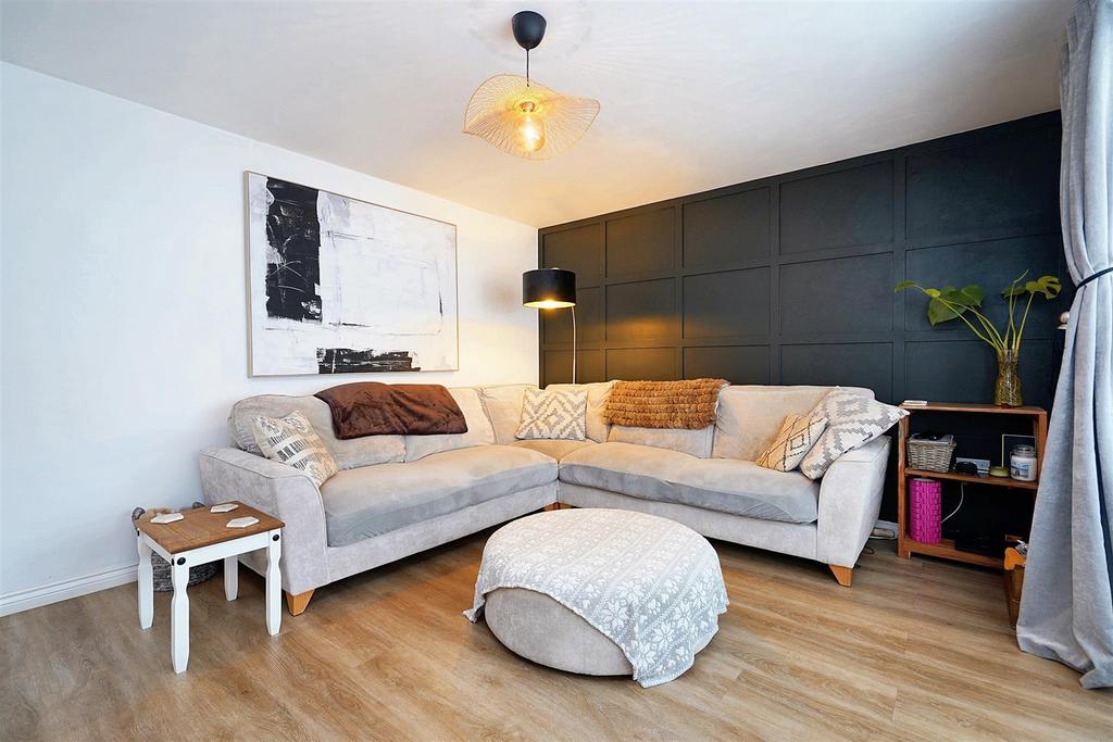Lounge 3.jpeg