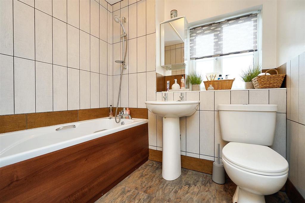 Bathroom.jpeg
