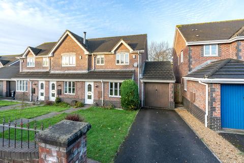 3 bedroom end of terrace house for sale, Emersons Green, Bristol BS16