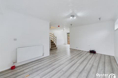 3 bedroom house to rent, Vincent Road, Luton, LU4