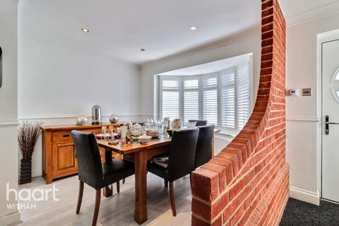 4 bedroom detached house for sale, Daniel Way, Silver End